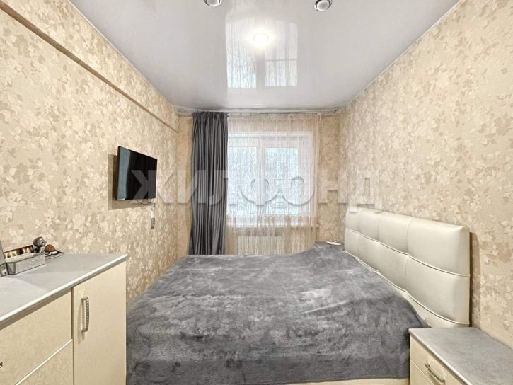 3-комн квартира Троицкий проспект, д.186