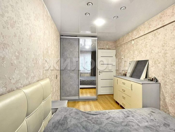 3-комн квартира Троицкий проспект, д.186