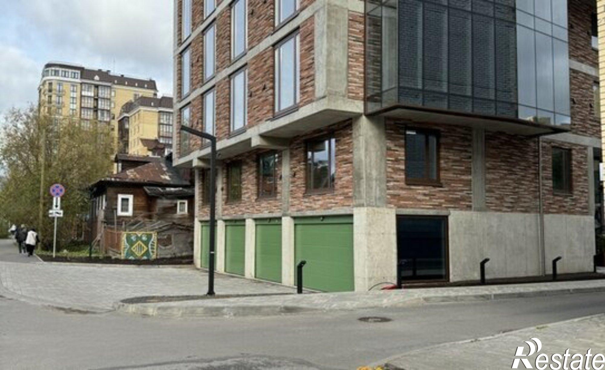 Купить квартиру за 15 900 000 рублей на Новгородский проспект, 134