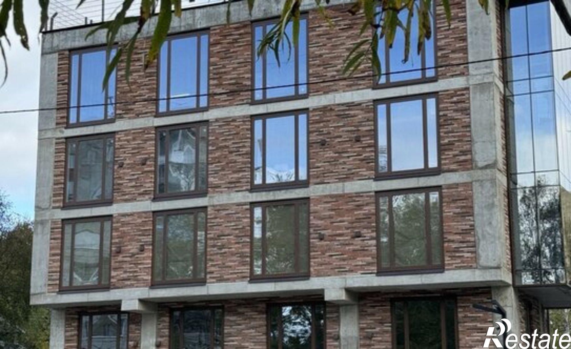 Купить квартиру за 11 300 000 рублей на Новгородский пр-кт, 134