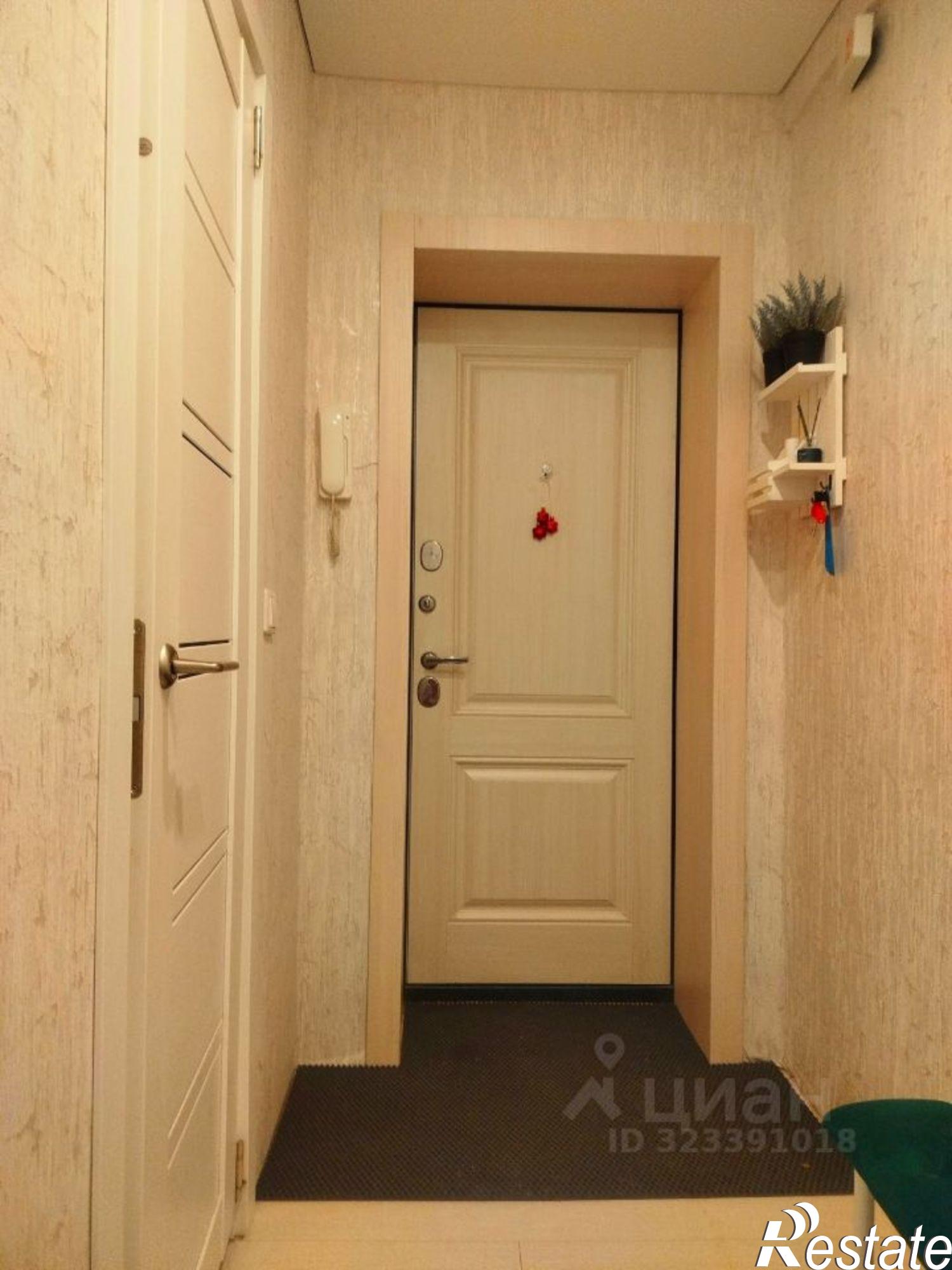 Сдать квартиру за 27 000 рублей на улица Суворова, 12