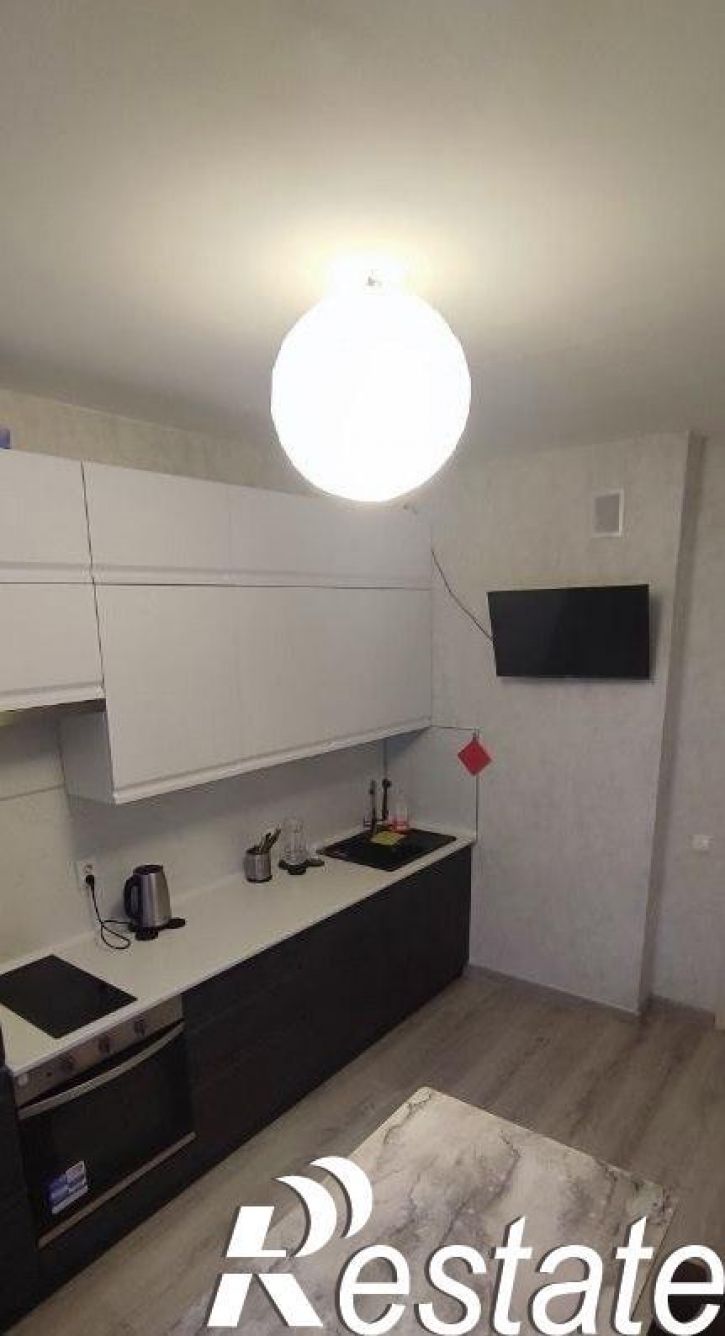 1-комн квартира Розы Люксембург, 25