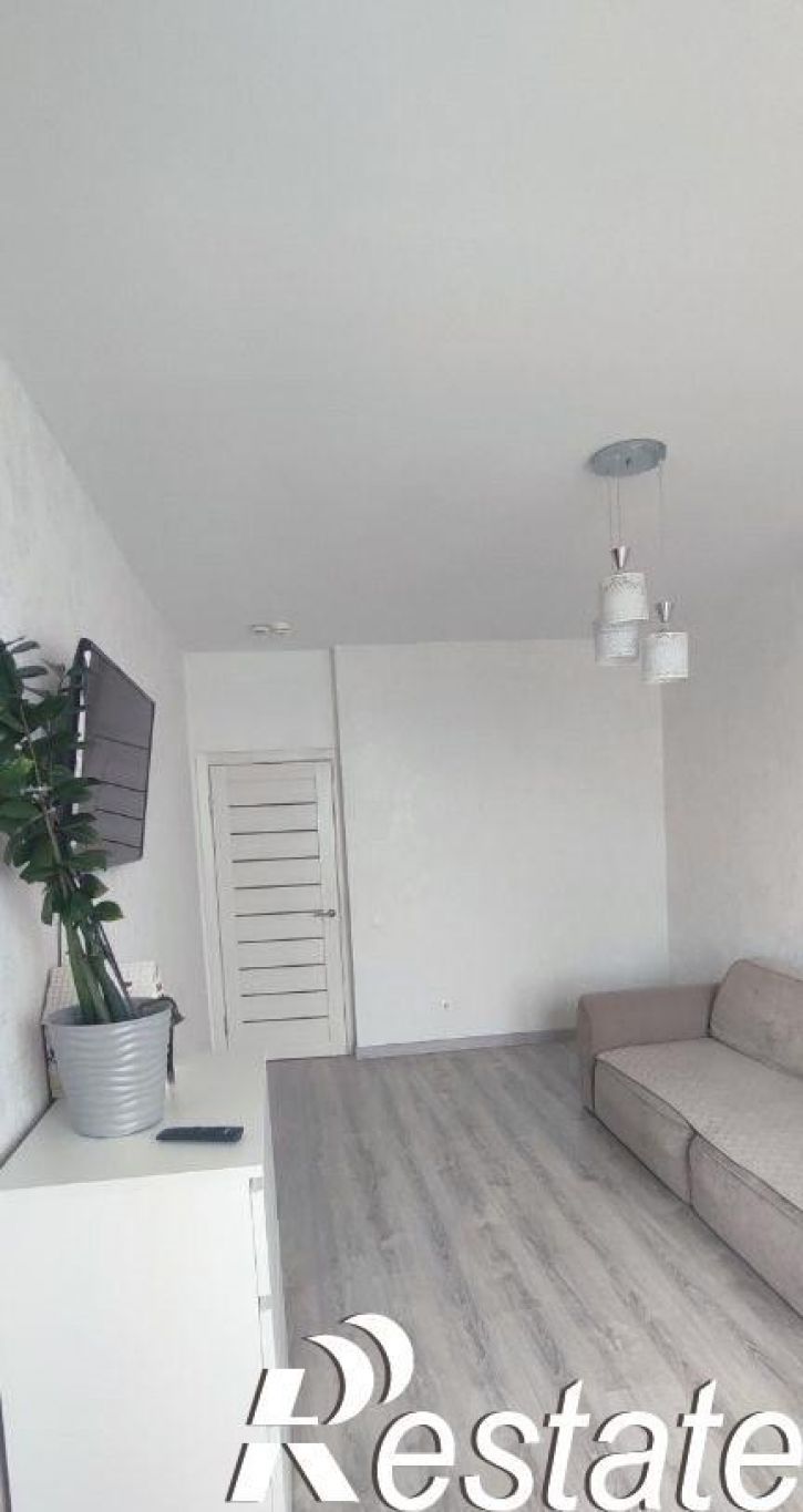 1-комн квартира Розы Люксембург, 25