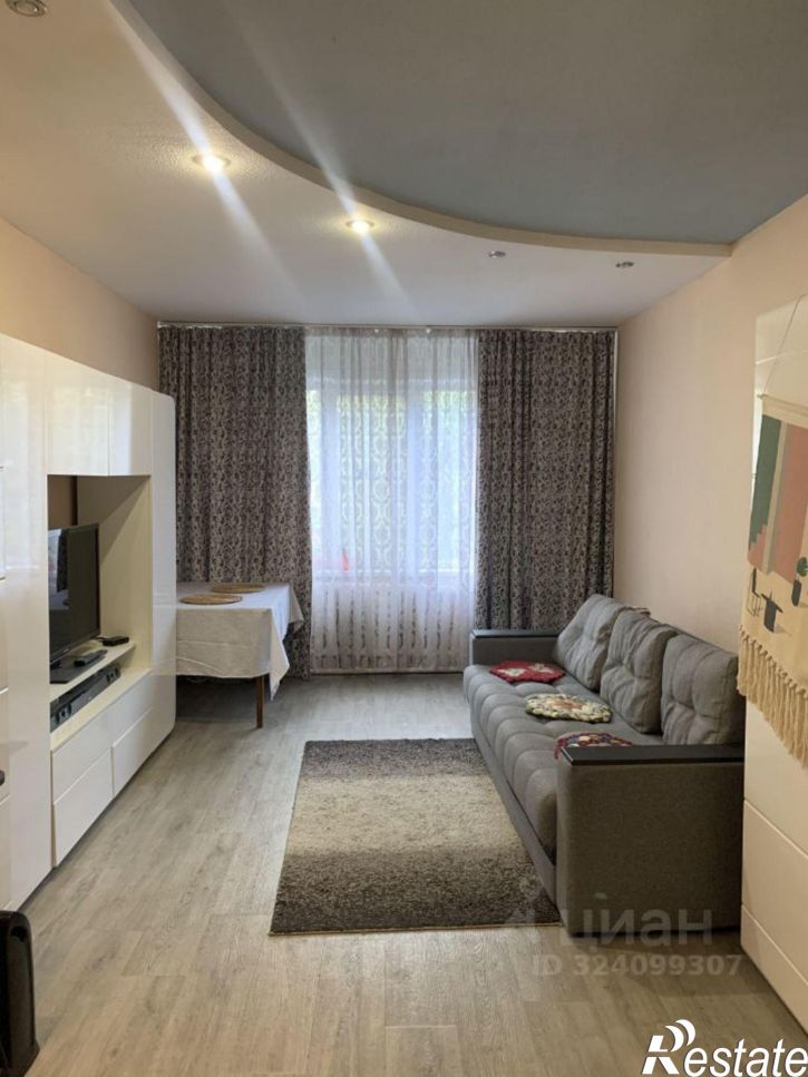 2-комн квартира улица Павла Орлова, 11,  д. 11