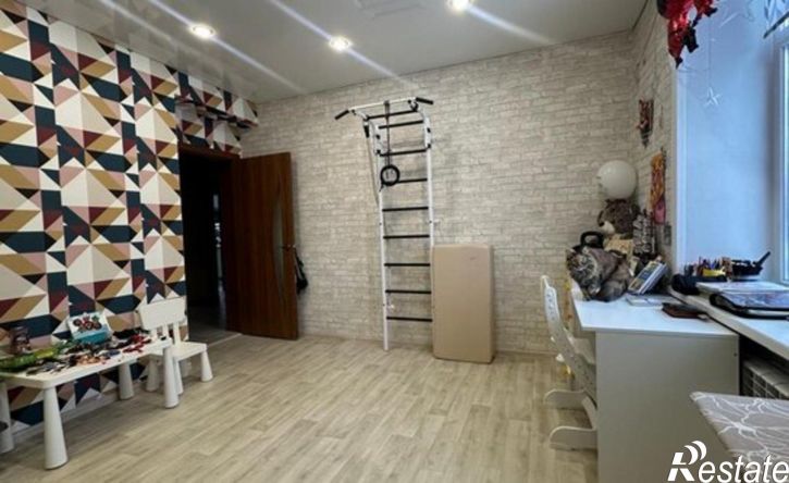 3-комн квартира ул Силикатчиков, 2 3,  д. 2 3,  к. 3