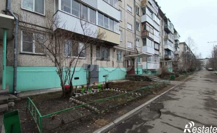 3-комн квартира ул Адмирала Кузнецова, 13,  д. 13