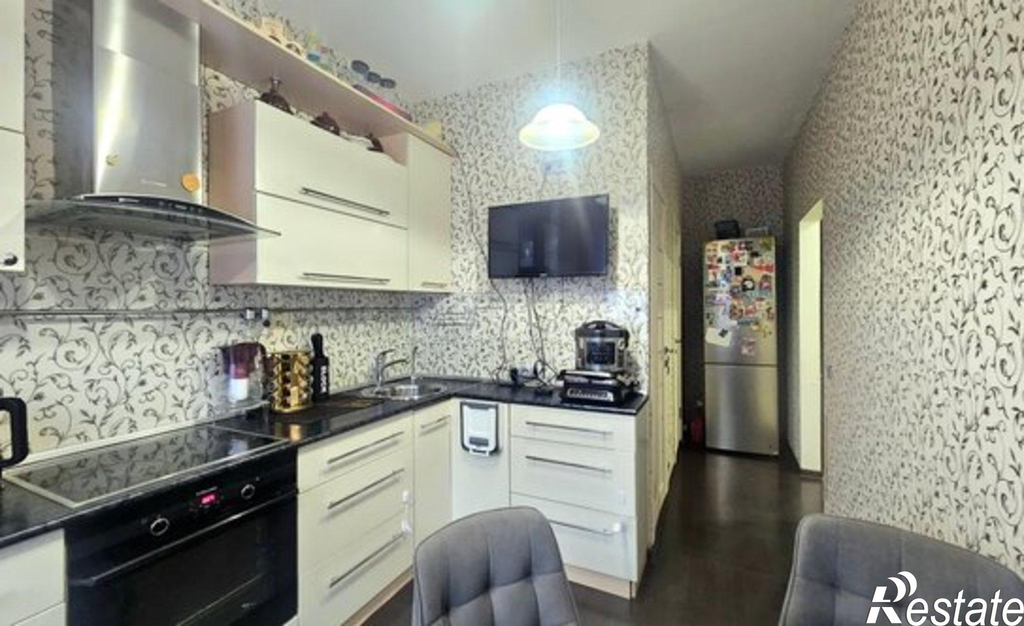 Купить квартиру за 8 500 000 рублей на улица Логинова, 53