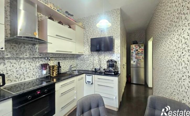 2-комн квартира улица Логинова, 53,  д. 53