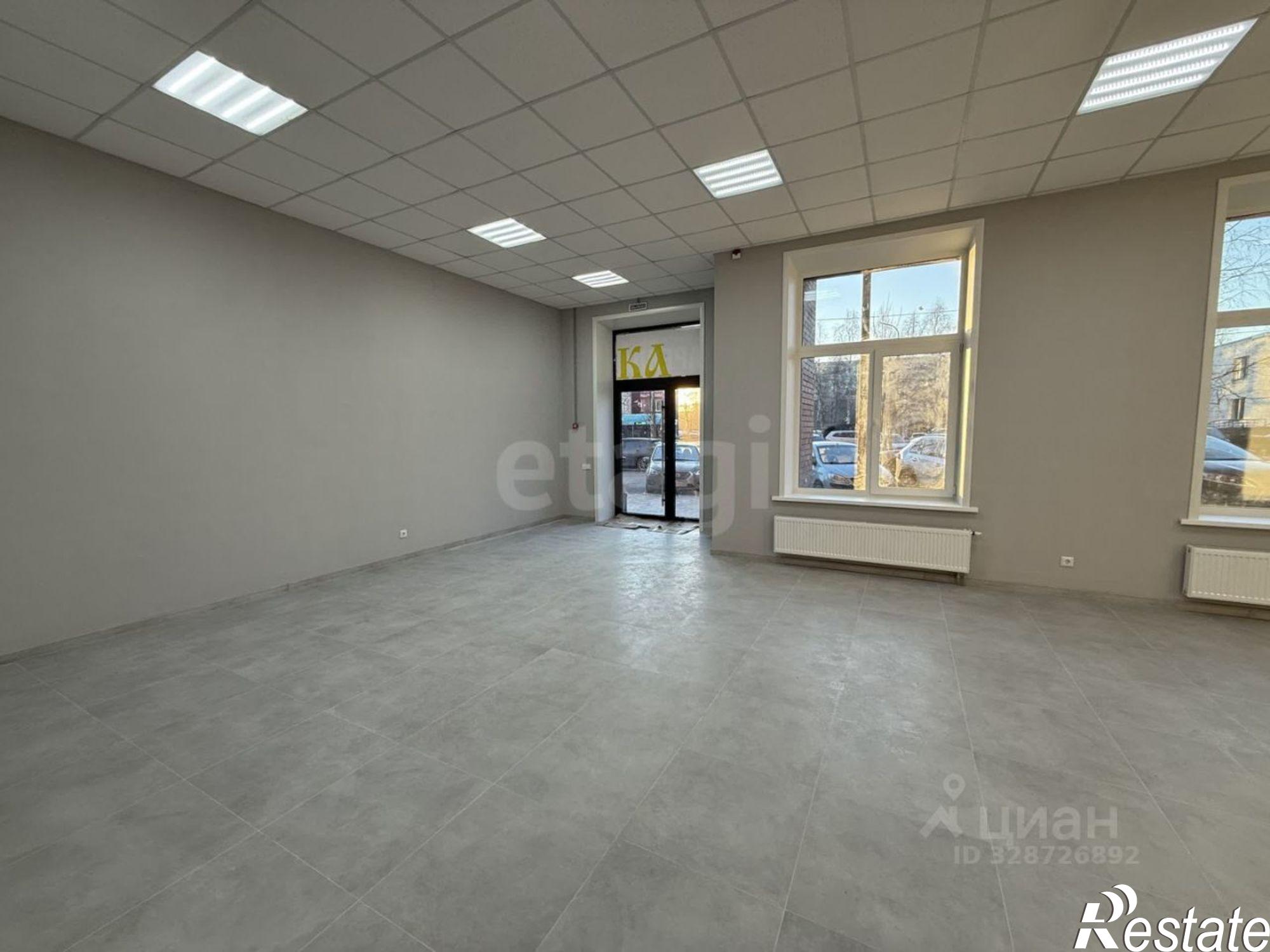 Купить торговое помещение за 16 432 500 рублей на ул Урицкого, 6 1
