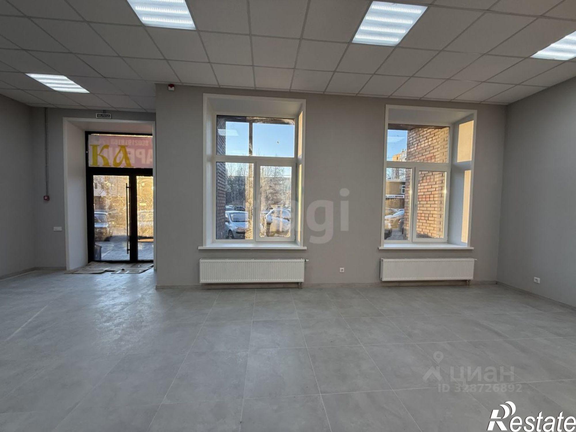 Купить торговое помещение за 16 432 500 рублей на ул Урицкого, 6 1