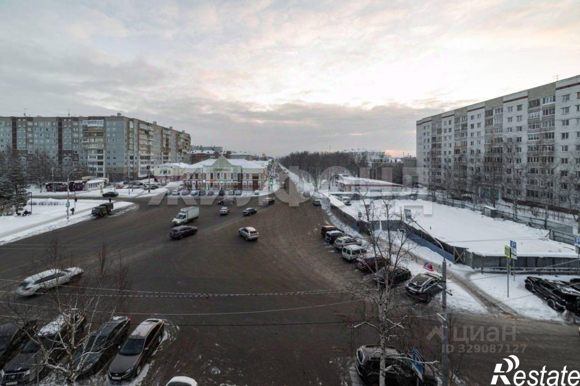 Купить торговое помещение за 27 000 400 рублей на Никольский пр-кт, 33