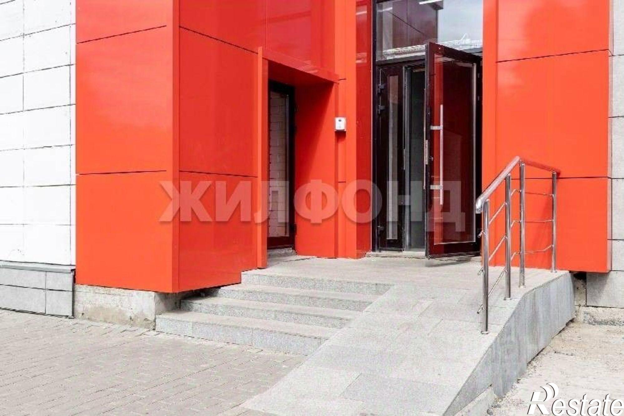 Купить ОСЗ, отдельно стоящее здание за 330 001 000 рублей на Новгородский пр-кт, 32