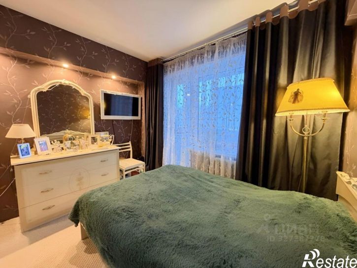 3-комн квартира пр-кт Советских космонавтов, 35,  д. 35