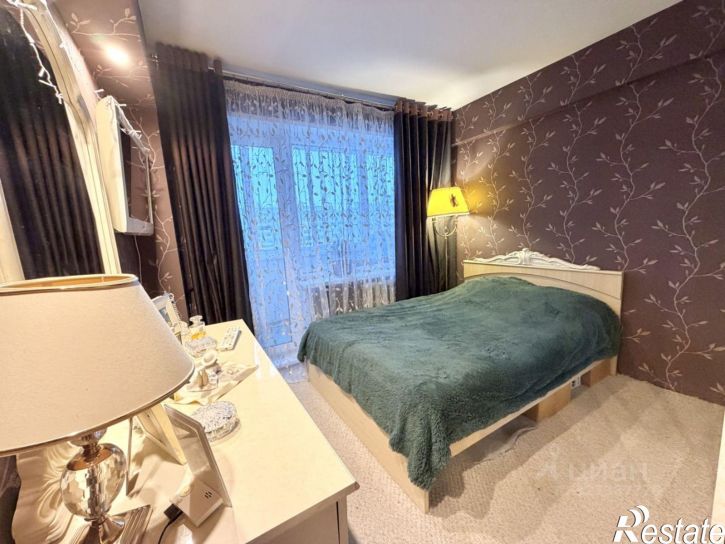 3-комн квартира пр-кт Советских космонавтов, 35,  д. 35