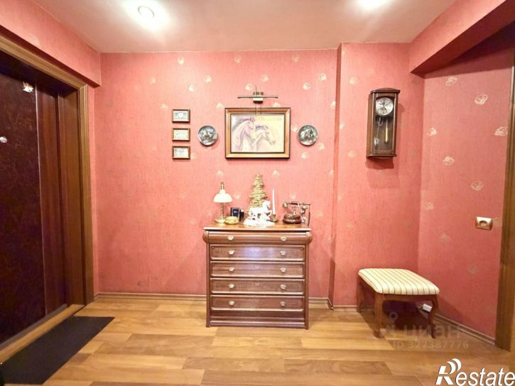 3-комн квартира пр-кт Советских космонавтов, 35,  д. 35
