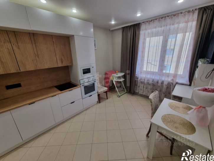 3-комн квартира ул Полины Осипенко, 26,  д. 26