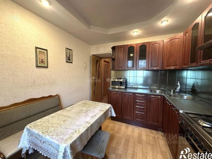 2-комн квартира ул Октябрят, 4 3,  д. 4 3,  к. 3