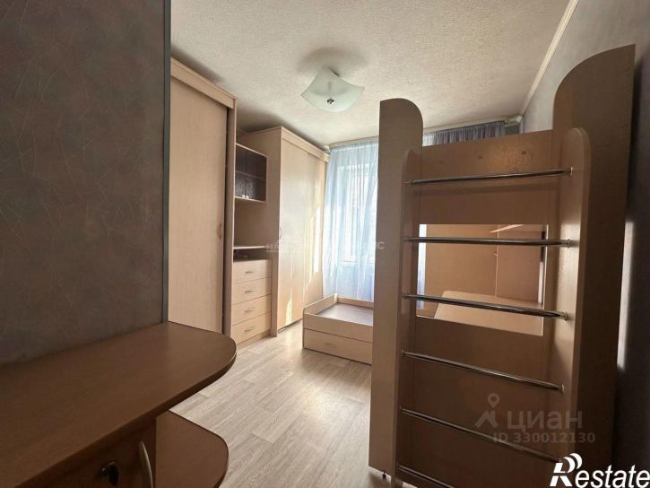 2-комн квартира ул Октябрят, 4 3,  д. 4 3,  к. 3