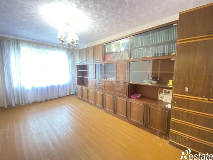 2-комн квартира улица Октябрят, 4 к2,  д. 4 к2