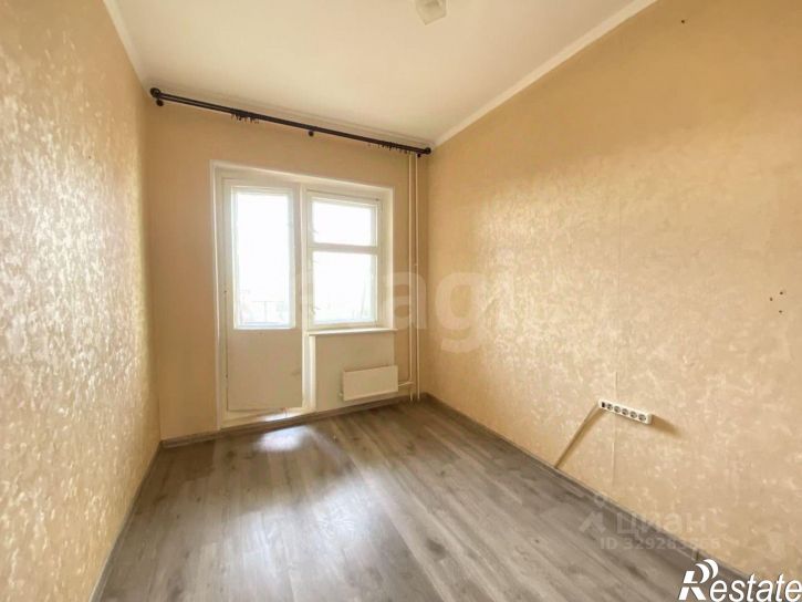3-комн квартира улица Выучейского, 26,  д. 26
