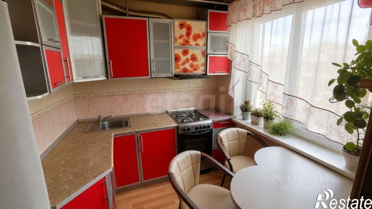 3-комн квартира Холмогорская улица, 16,  д. 16