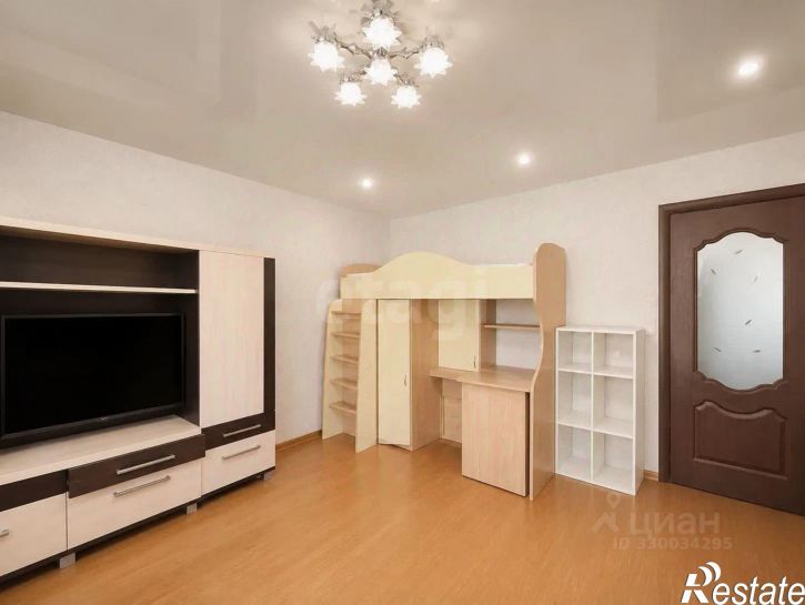 2-комн квартира Центральная улица, 33,  д. 33