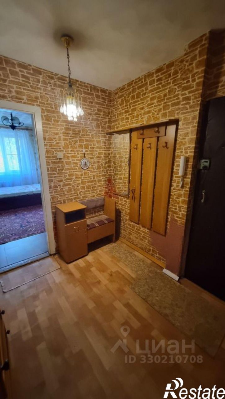 2-комн квартира ул Воскресенская, 101 3,  д. 101 3,  к. 3