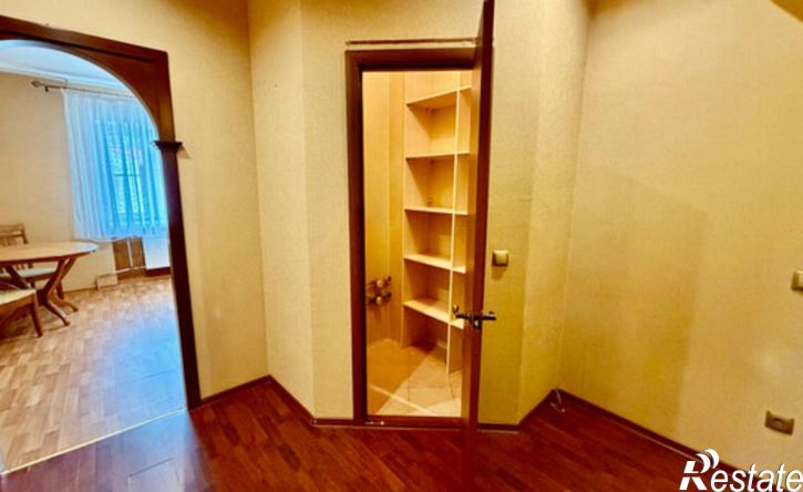 2-комн квартира пр-кт Советских космонавтов, 52 1,  д. 52 1,  к. 1