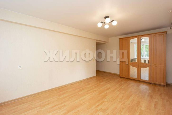 2-комн квартира Попова ул., д.25