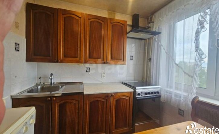 3-комн квартира пр-кт Советских космонавтов, 37,  д. 37