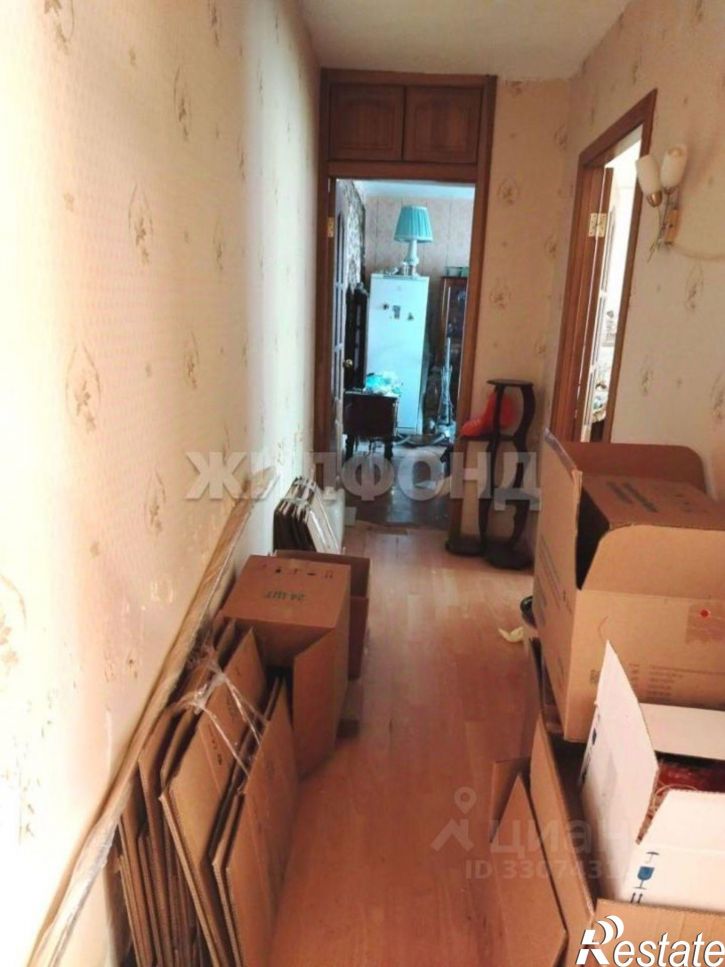 3-комн квартира улица Попова, 23,  д. 23