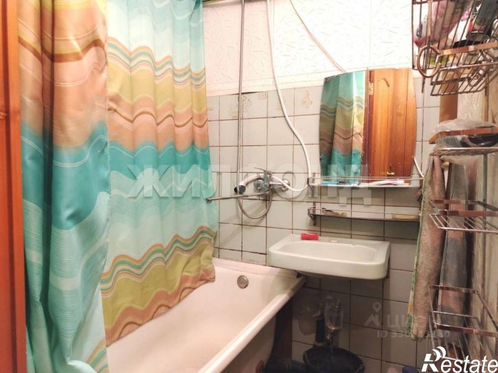3-комн квартира улица Попова, 23,  д. 23