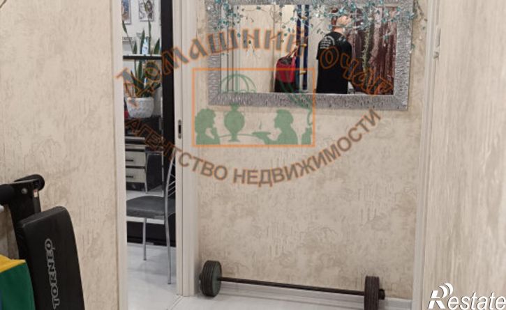 4-комн квартира улица Воронина, 33,  д. 33
