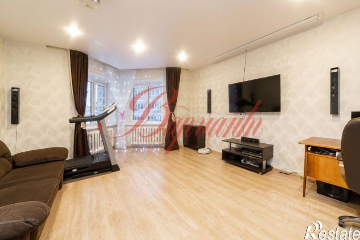 3-комн квартира проспект Ломоносова, 13,  д. 13