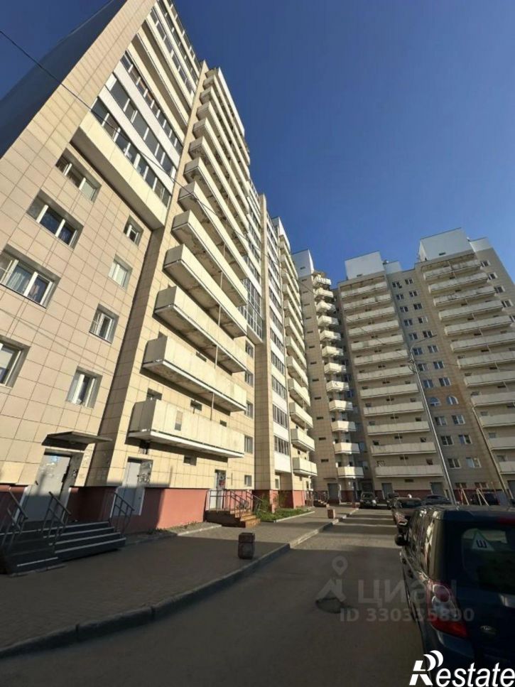 3-комн квартира ул Розы Люксембург, 46 3,  д. 46 3,  к. 3