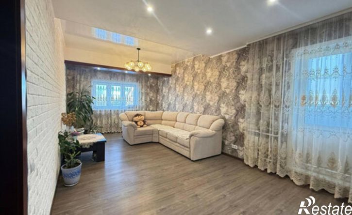 3-комн квартира ул Адмирала Кузнецова, 17,  д. 17