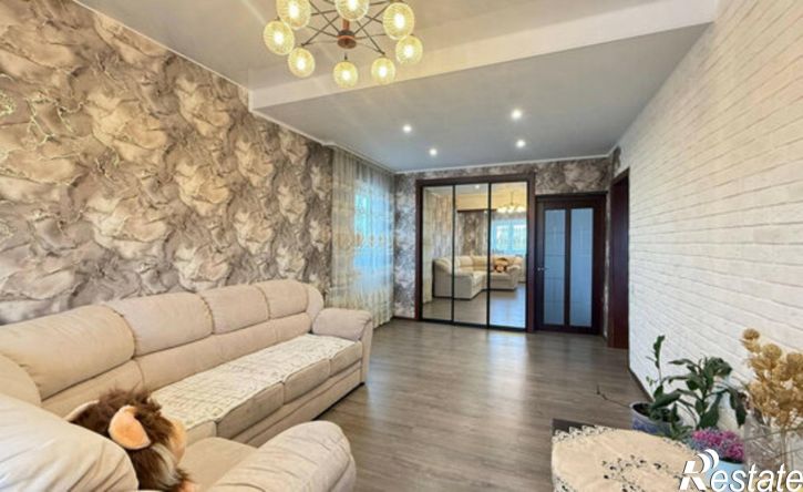 3-комн квартира ул Адмирала Кузнецова, 17,  д. 17