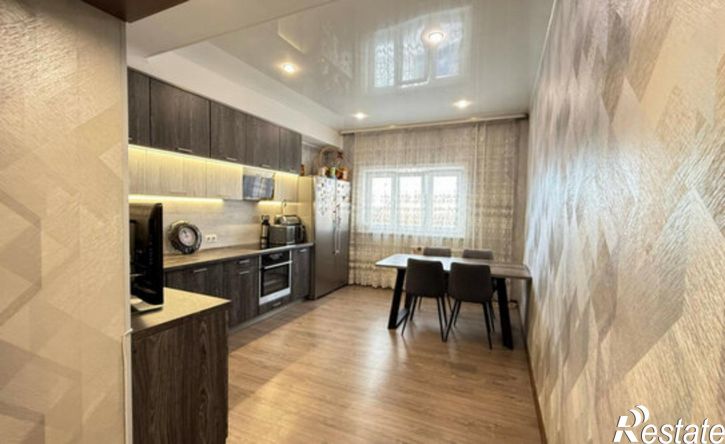 3-комн квартира ул Адмирала Кузнецова, 17,  д. 17