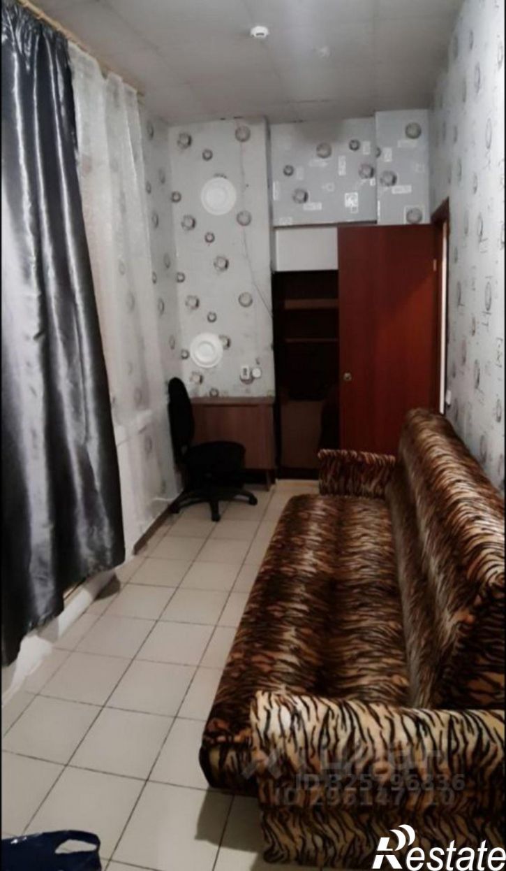 1-комн квартира проспект Ломоносова, 15 к1,  д. 15 к1