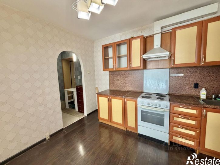 2-комн квартира улица Логинова, 33,  д. 33