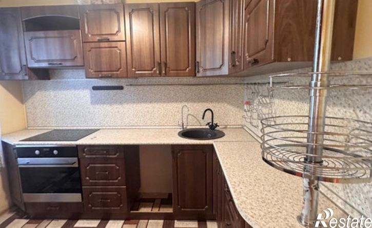 2-комн квартира улица Маслова, 29,  д. 29