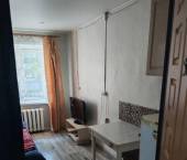 комната 40 кв м улица Суворова, 9