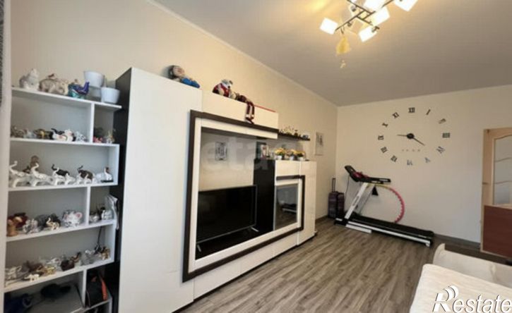 2-комн квартира пр-кт Дзержинского, 3,  д. 3