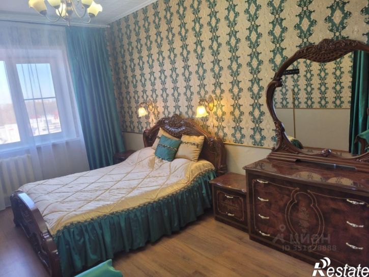 4-комн квартира улица Гайдара, 54 к1,  д. 54 к1