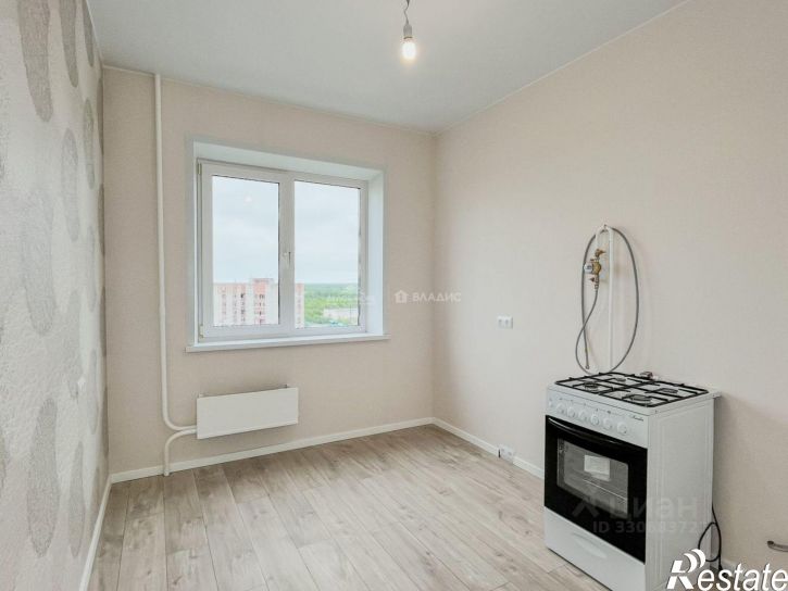 3-комн квартира улица Прокопия Галушина, 21,  д. 21