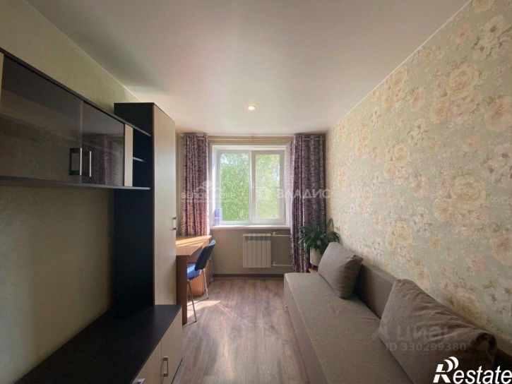 3-комн квартира улица Адмирала Кузнецова, 16 к1,  д. 16 к1