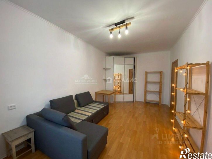 2-комн квартира улица Фёдора Абрамова, 5,  д. 5