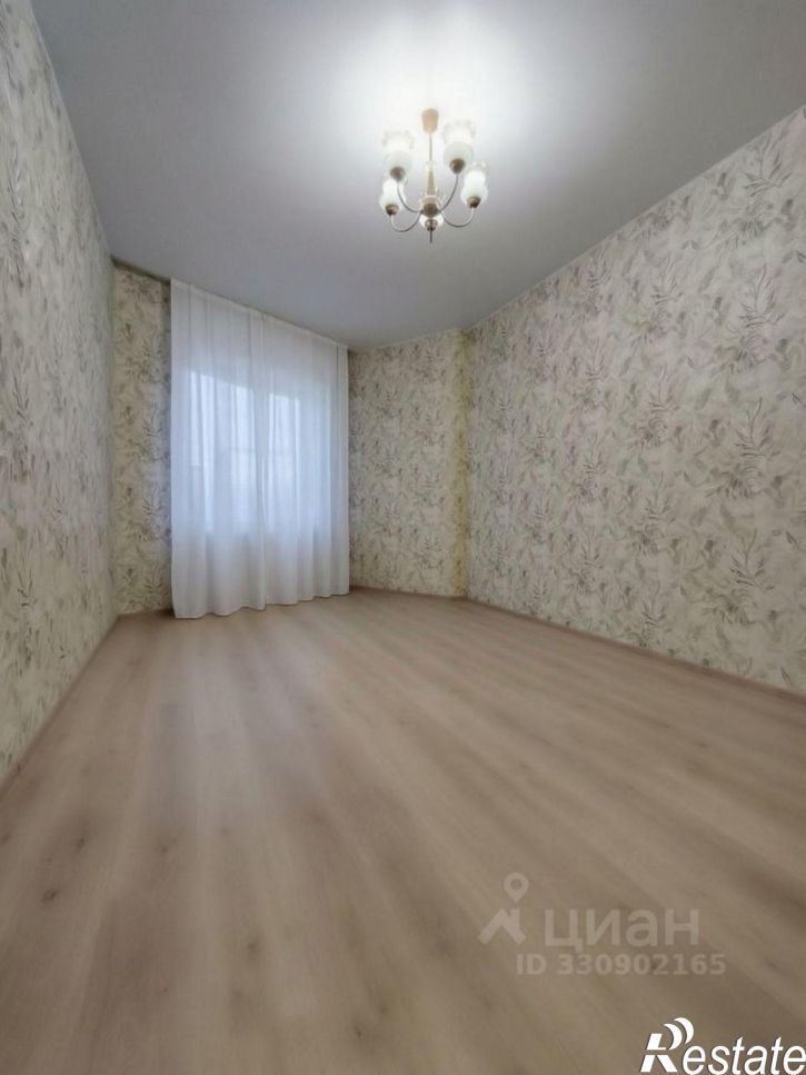 3-комн квартира улица Фёдора Абрамова, 9,  д. 9