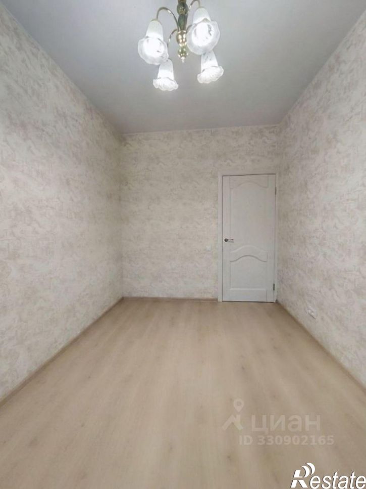 3-комн квартира улица Фёдора Абрамова, 9,  д. 9