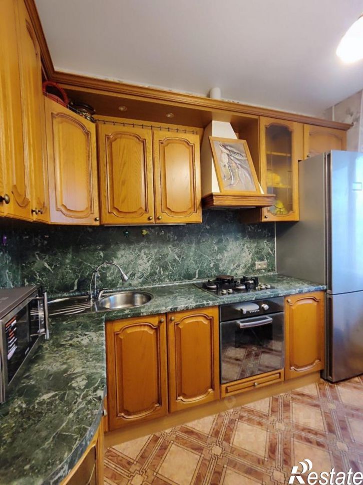 3-комн квартира улица Фёдора Абрамова, 9,  д. 9